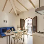 La Vecchia Scuola