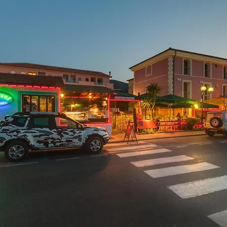 La Vecchia Scuola * Cavo