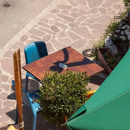 La Vecchia Scuola