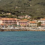 Apartment La Vecchia Scuola Cavo