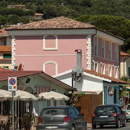 La Vecchia Scuola Cavo