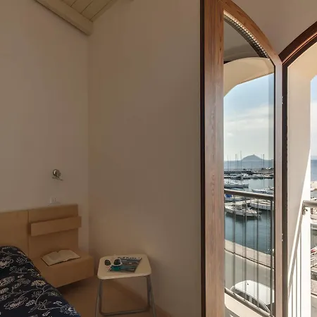 La Vecchia Scuola * Cavo