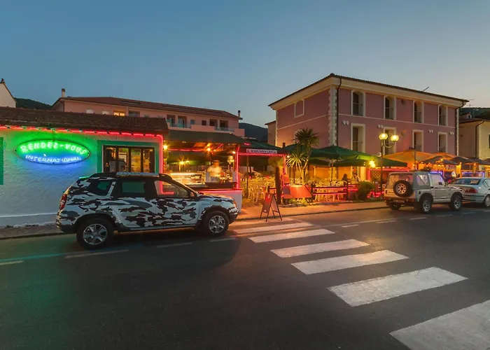 La Vecchia Scuola * Каво