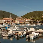 La Vecchia Scuola Каво